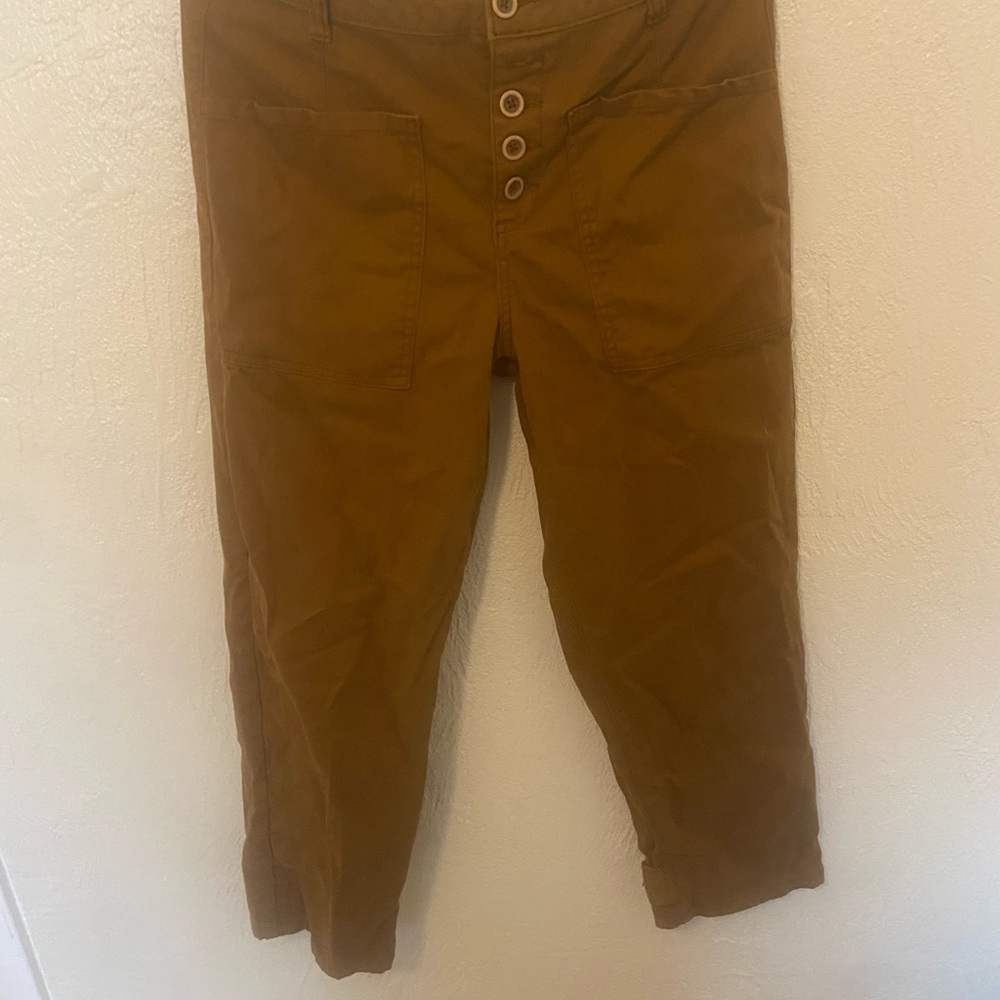 Time and Tru Women’s Button Up Pants